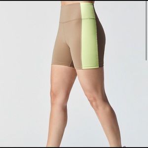 Year Of Ours Biker Short Diana in Doe/Lime Small